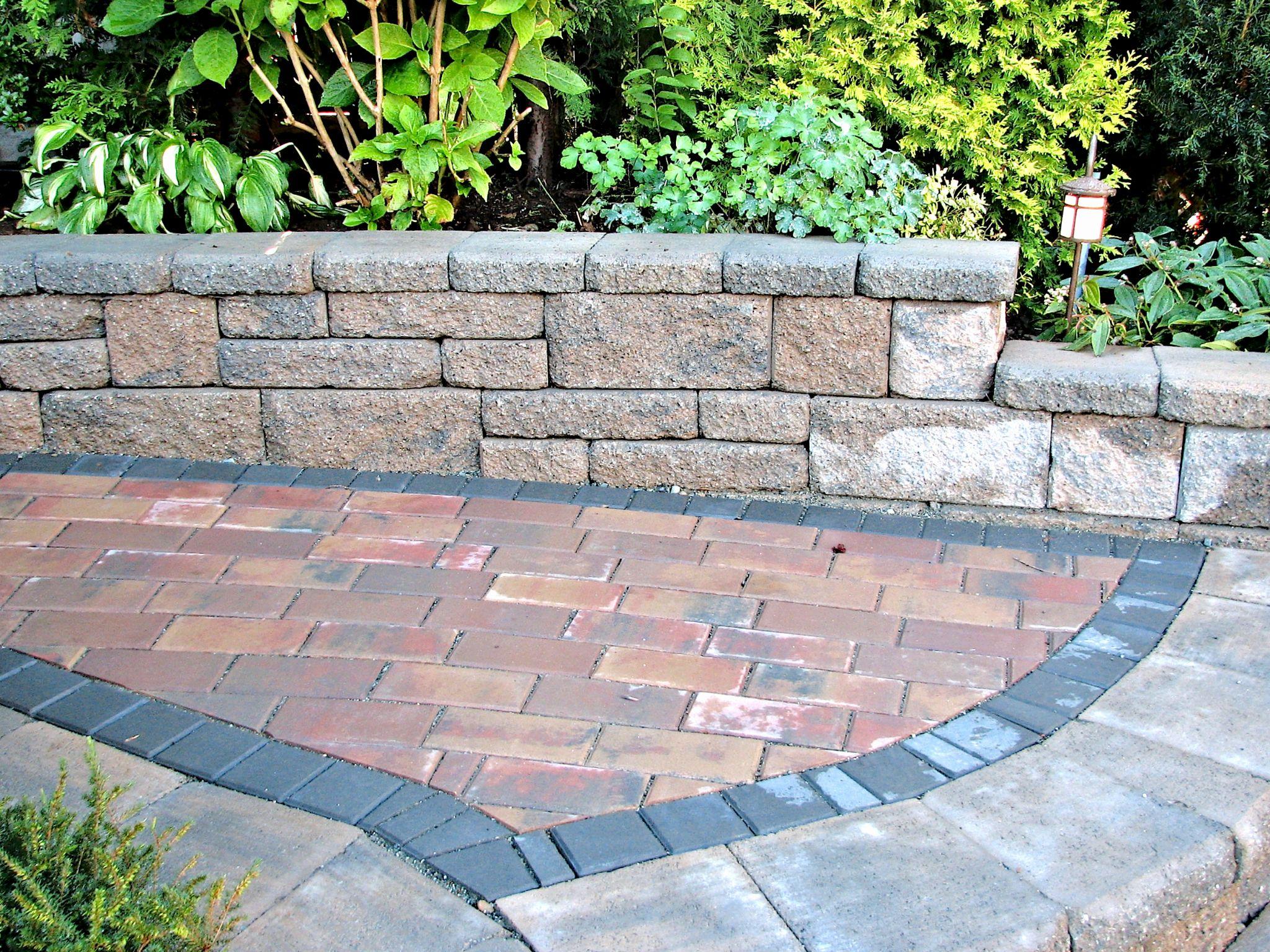 Retaining walls